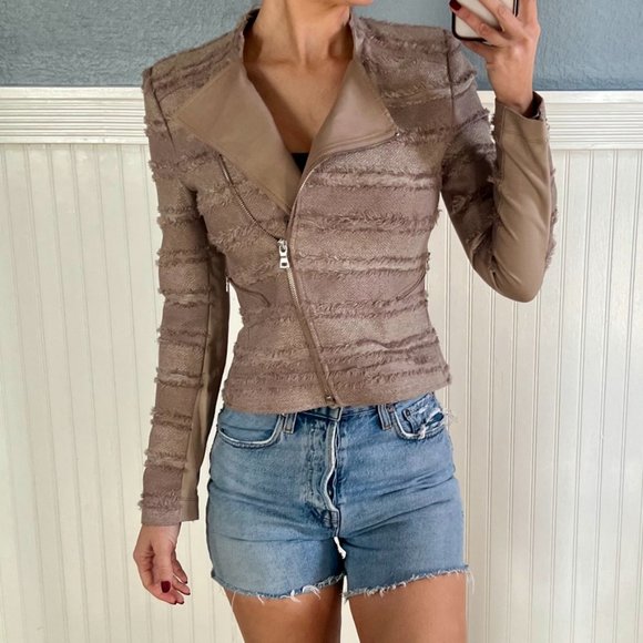 BCBG Maxazria Jaison Tan Striped Fringe Moto Jacket XS - Picture 3 of 9